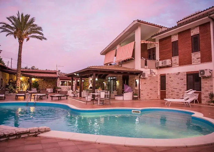 Villa Blondie Con Piscina A Castellammare del Golfo